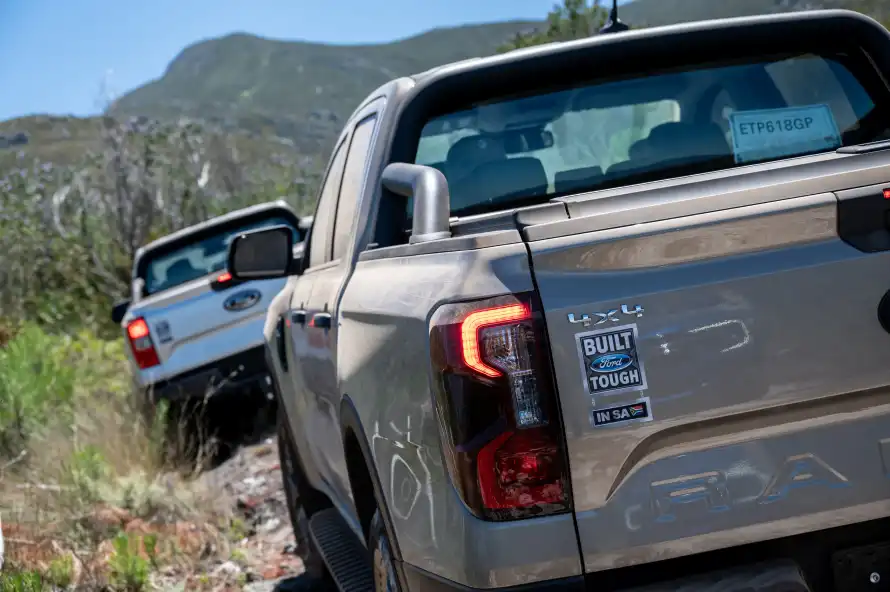 Ford Ford Ranger 2.0D XL Double Cab 4X4 6AT Variant Image