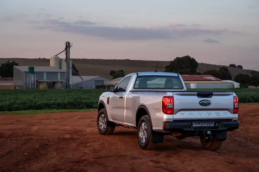 Ford Ford Ranger 2.0D XL Single Cab HR 4X2 6AT Variant Image